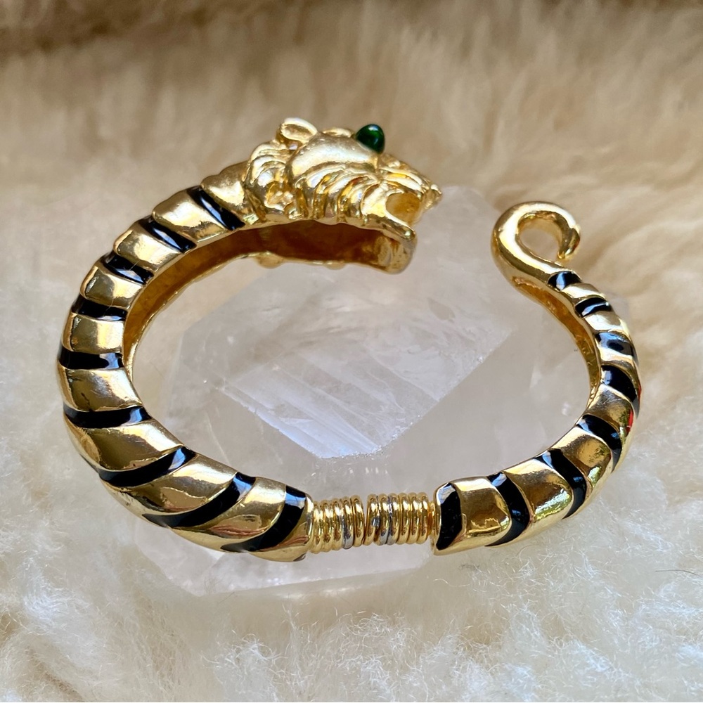 Kenneth Jay Lane Tiger Head Bracelet - Picture 3 of 7